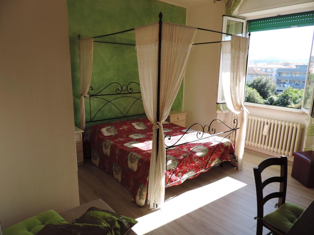 Ferienwohnung Noemi San Vincenzo Zimmer foto